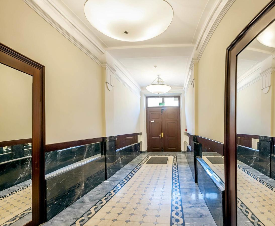 Miodowa Boutique Residence クラクフ エクステリア 写真